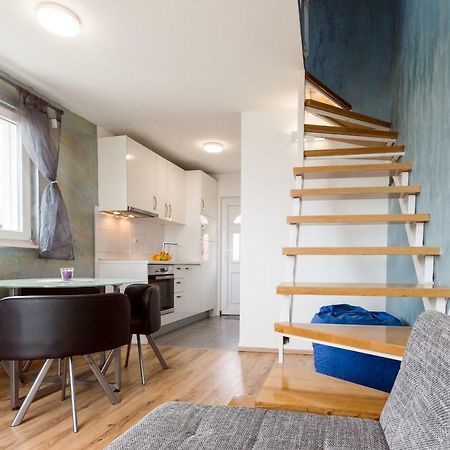 Boutique Wind Rose Apartment By The Beach Podstrana Eksteriør bilde